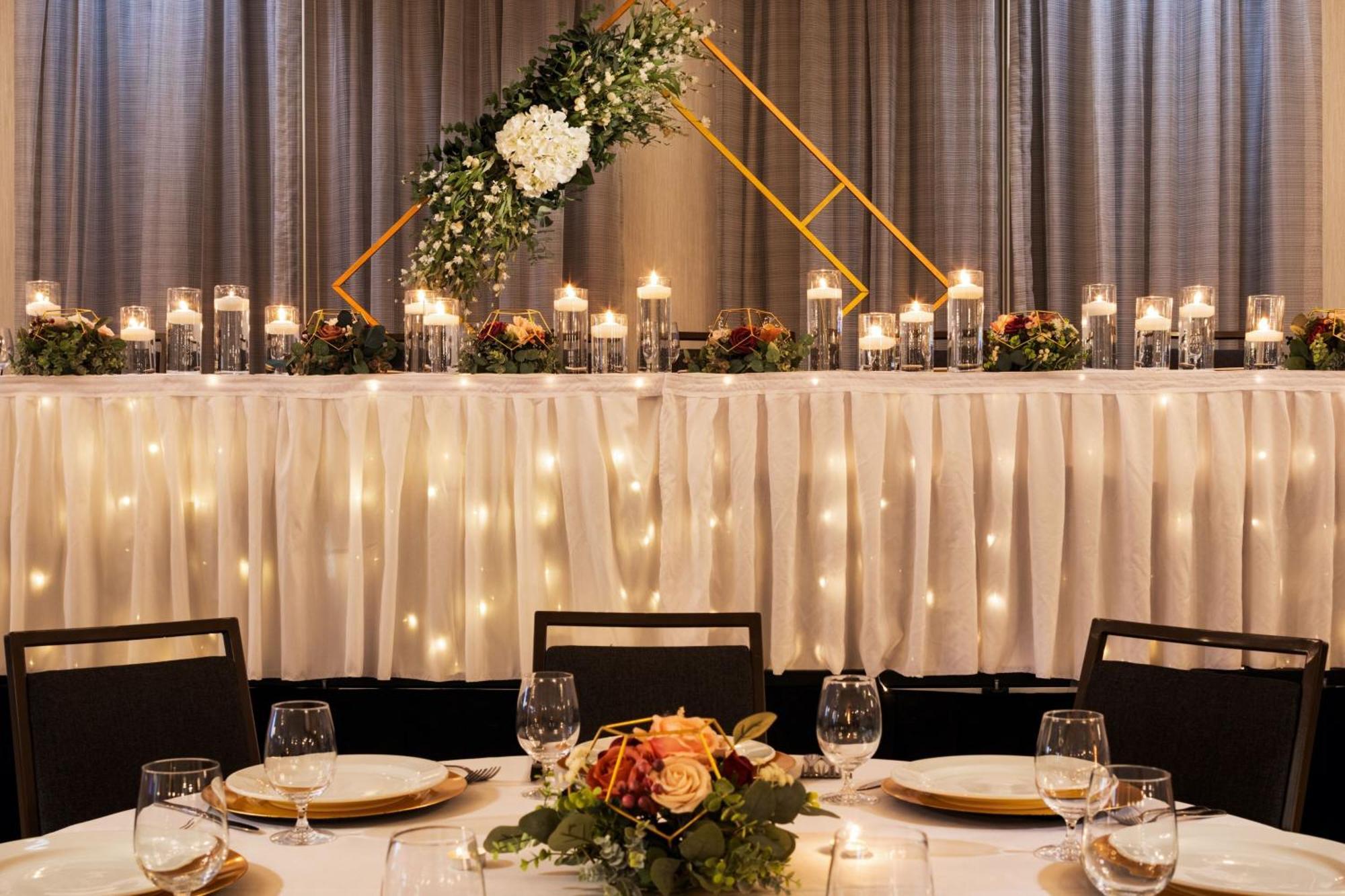 Courtyard Mankato Hotel & Event Center Ngoại thất bức ảnh